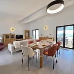 Villa Algarve Premium With Pool By Homing Santa Bárbara de Nexe