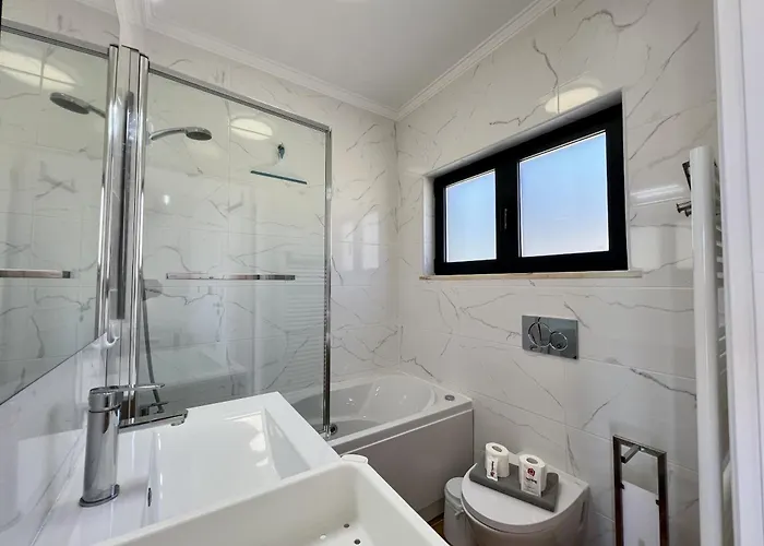 Algarve Premium With Pool By Homing Villa