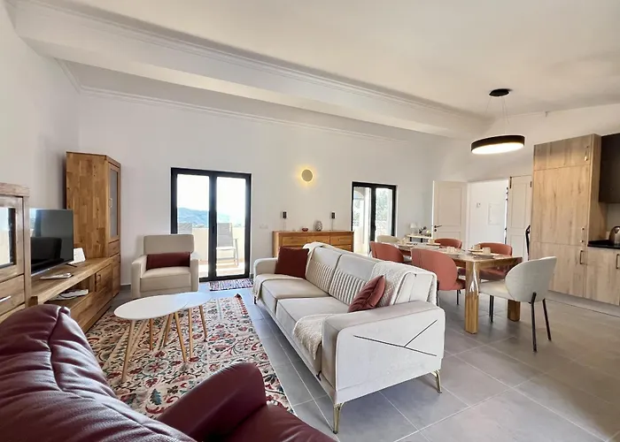 Algarve Premium With Pool By Homing