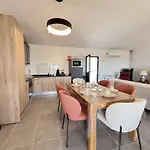 Algarve Premium With Pool By Homing